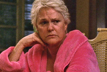 Photo of Burn Notice character Madeline Westen played by Sharon Gless